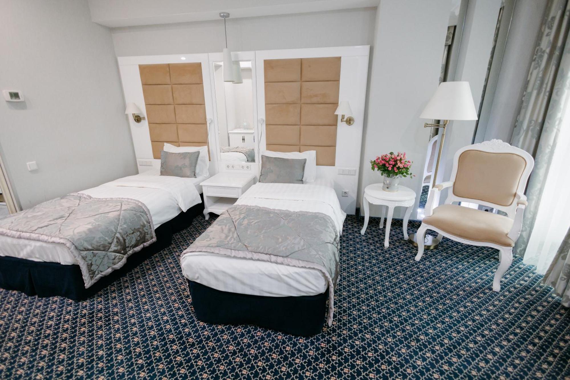 Kazzhol Hotel Astana Eksteriør bilde