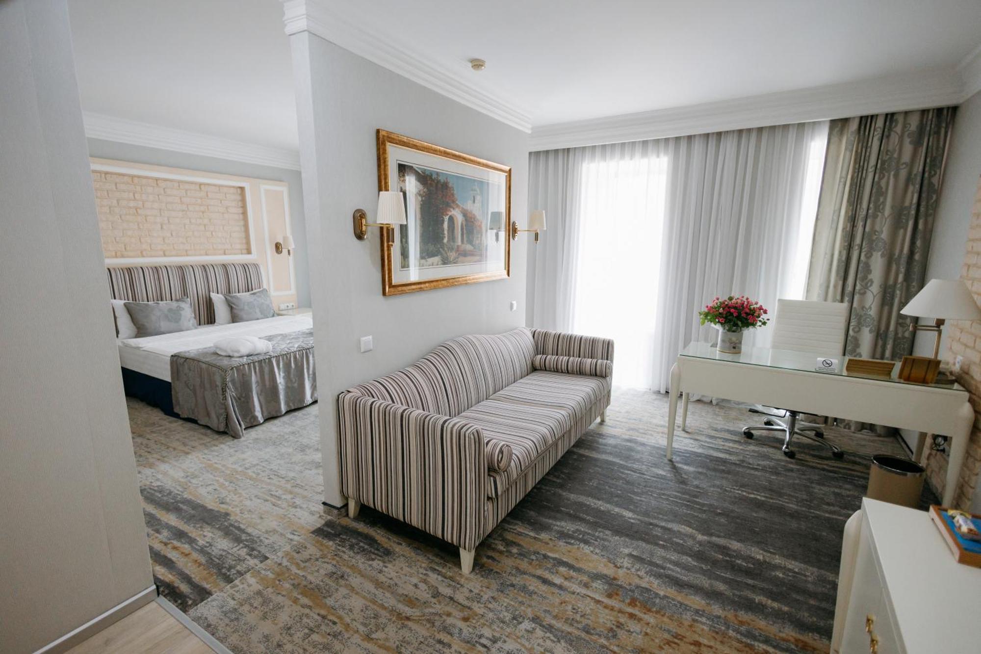 Kazzhol Hotel Astana Eksteriør bilde