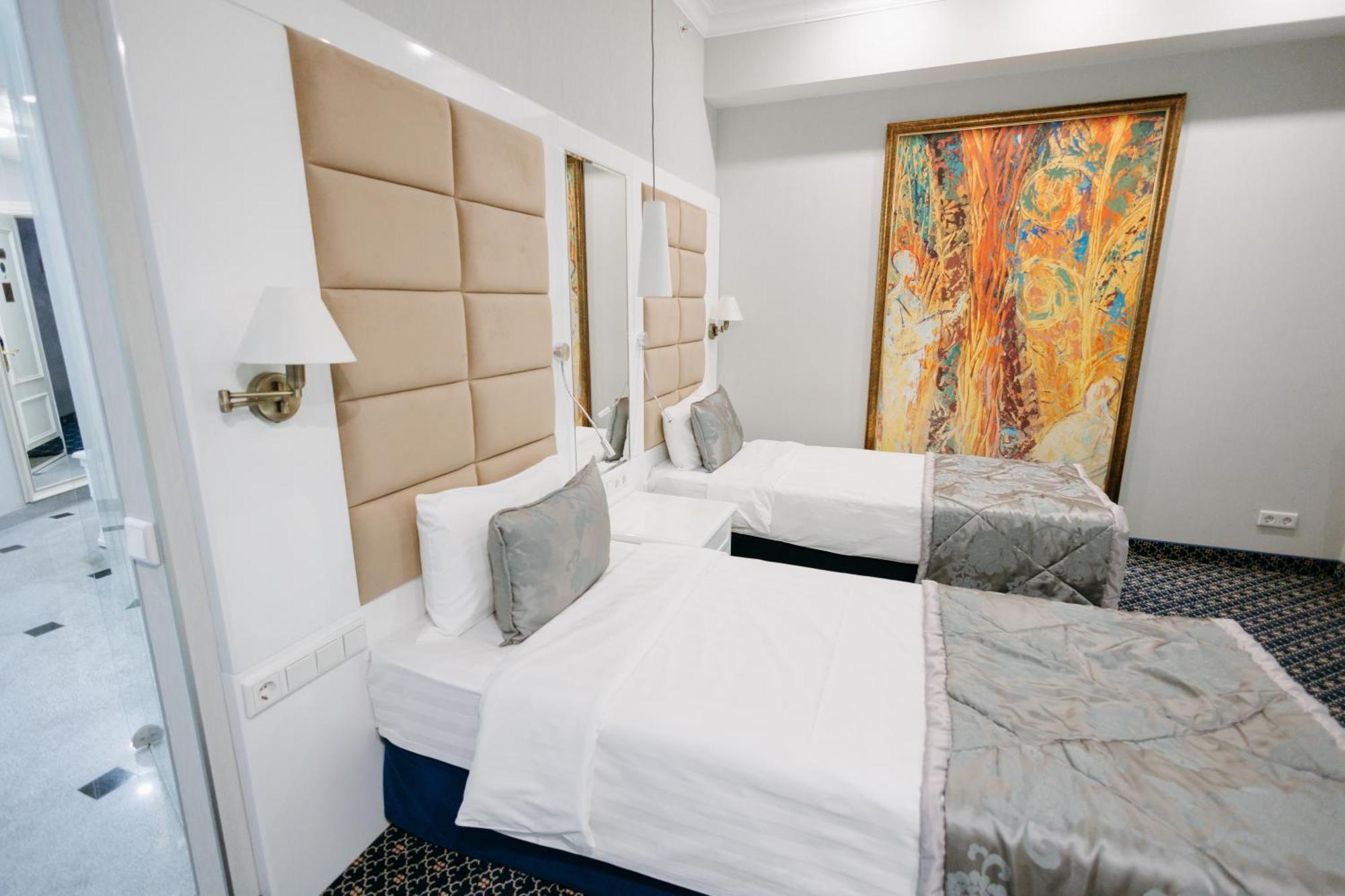 Kazzhol Hotel Astana Eksteriør bilde