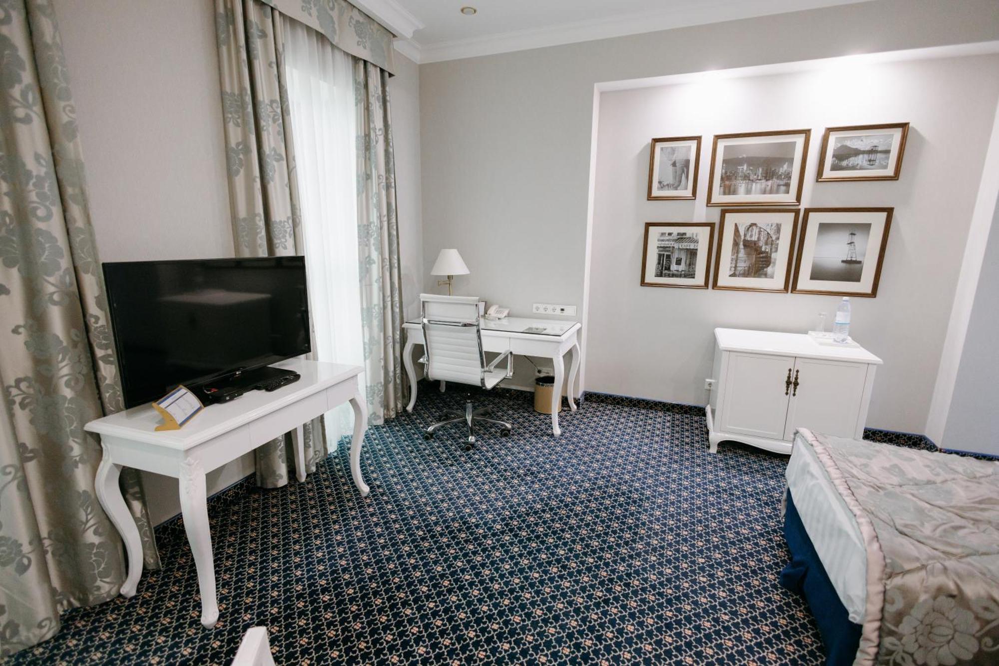 Kazzhol Hotel Astana Eksteriør bilde