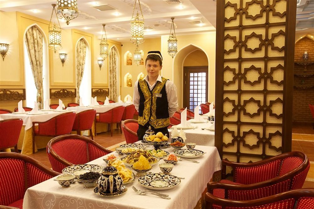 Kazzhol Hotel Astana Eksteriør bilde